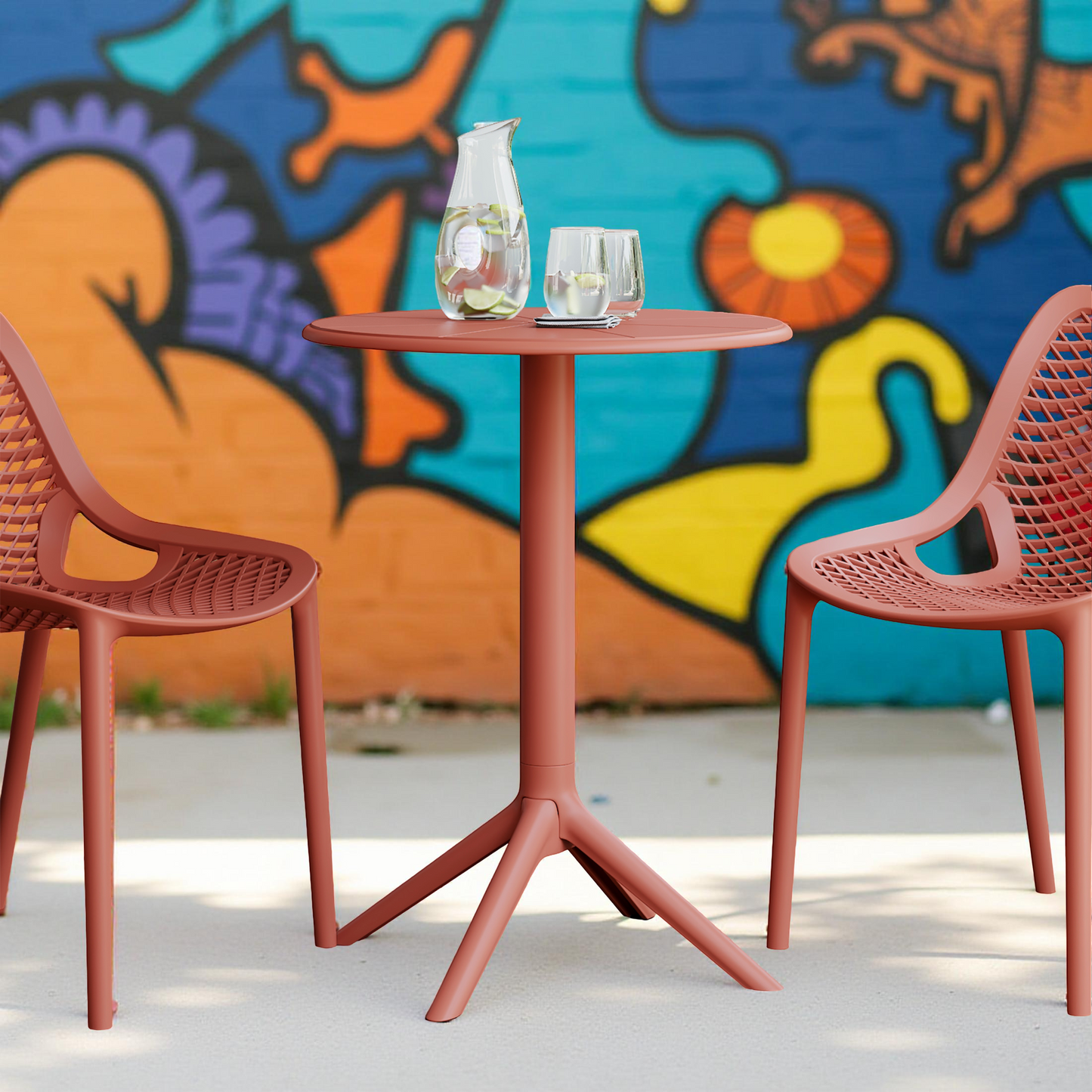 POLYTRENDS™ Copenhagen Solstråle All-Weather Indoor/Outdoor Round Bistro Table (23.5" Table Top)