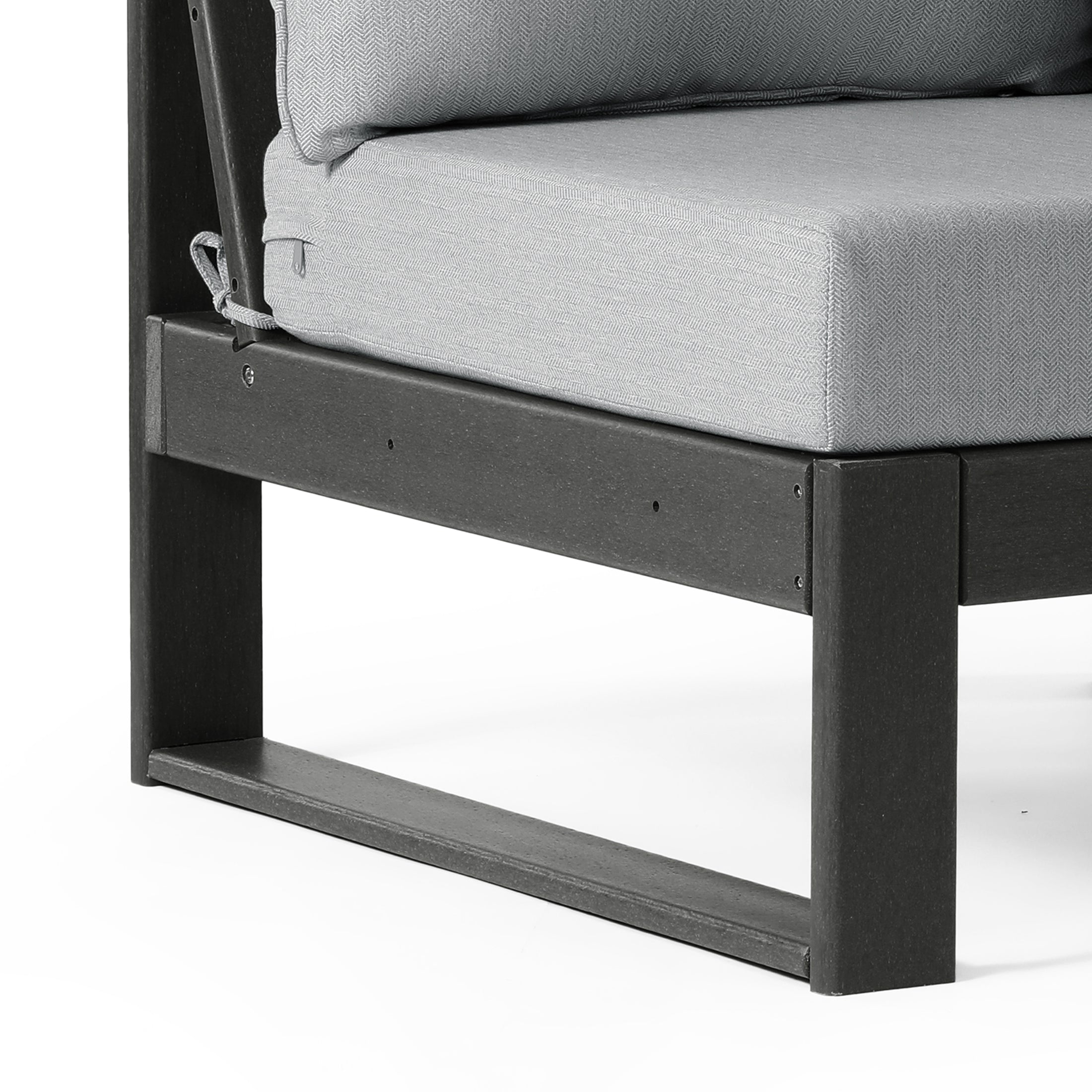 Signature All-Weather Outdoor Modular Deep Seating Cushioned Side Chair (Center Sectional Seat)