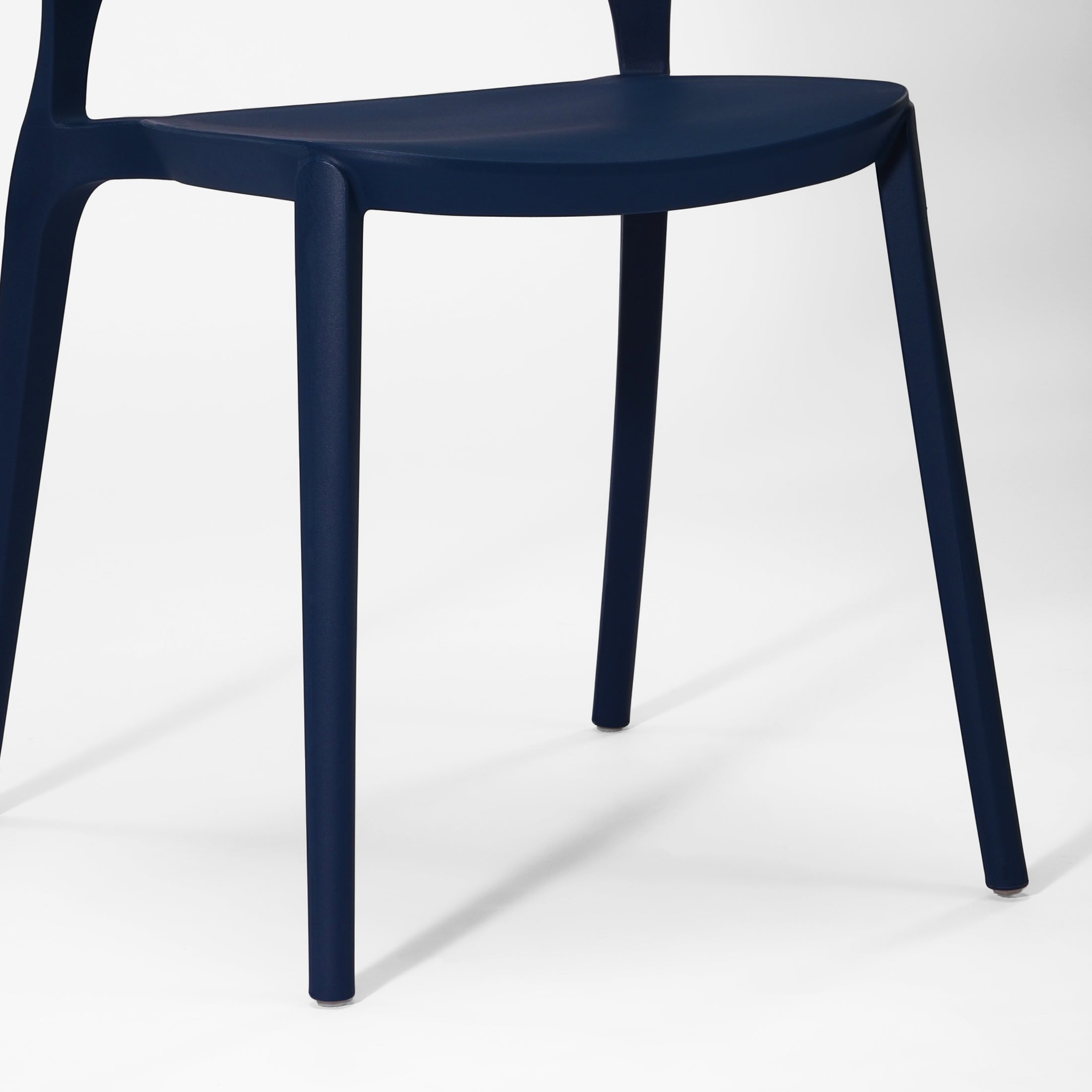Patio Stacking Dining Side Chair (Set of 2)